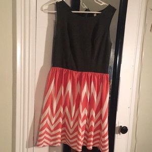*3 for $25!* Grey and coral/white chevron dress